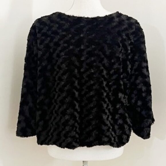 Forever Woman Black Faux Fur Soft Cropped Jacket 3/4 Sleeves Plus Size 2X - Picture 3 of 5